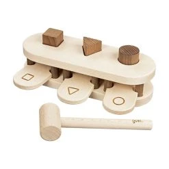 Goki 58681 Hammerspiel Klopfbank Nature Holz